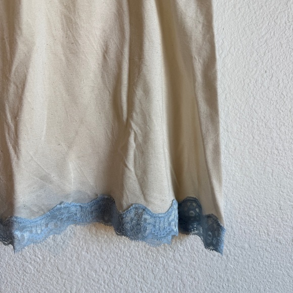 Vintage Mary Green Silk Romantic Lace Trim Cami Tank Top Blue Ivory Size Medium - Picture 3 of 6